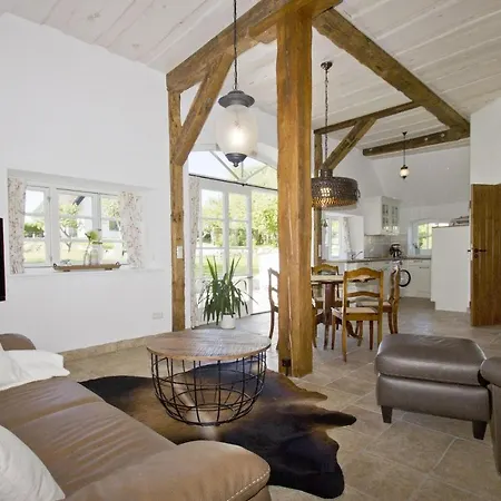 Lägenhet Gutshof Ostseeblick Ferienwohnung 03 *