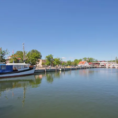 Lägenhet Gutshof Ostseeblick Ferienwohnung 03 Neuendorf (Rugen)